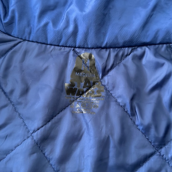 Star Wars Millenium Falcon Vest - Picture 4 of 4